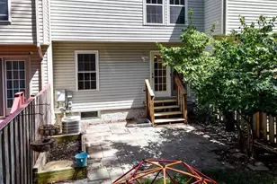 5987 Edgehill Ct, Alexandria, VA 22303 - Photo 19