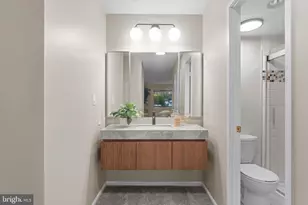 5903 Mt Eagle Dr, Alexandria, VA 22303 - Photo 23