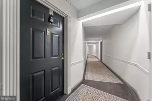 5903 Mt Eagle Dr, Alexandria, VA 22303 - Photo 5