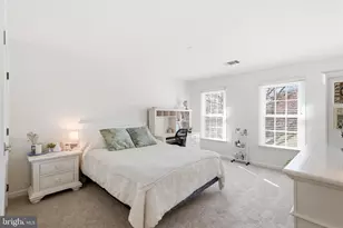 1800 Sunny Creek Cove, Vienna, VA 22182 - Photo 11