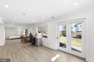 1800 Sunny Creek Cove, Vienna, VA 22182 - Photo 17