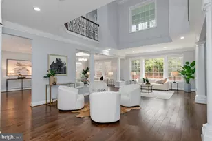 7908 Holmes Run Dr, Falls Church, VA 22042 - Photo 7