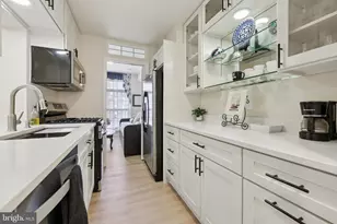 8310 Tobin Rd, Annandale, VA 22003 - Photo 9