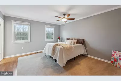 8112 Rhodell Lane, Springfield, VA 22153 - Photo 7