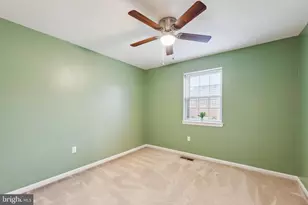 8112 Rhodell Ln, Springfield, VA 22153 - Photo 9