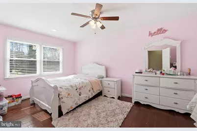 721 Upham Place NW, Vienna, VA 22180 - Photo 23