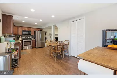 721 Upham Place NW, Vienna, VA 22180 - Photo 31