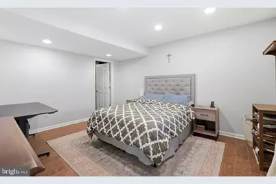 721 Upham Place NW, Vienna, VA 22180 - Photo 37