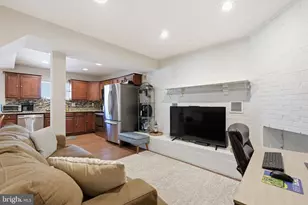 721 Upham Pl NW, Vienna, VA 22180 - Photo 29