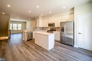 14062 Sunrise Valley Dr, Herndon, VA 20171 - Photo 3