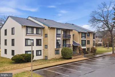 10220 Bushman Drive #8203, Oakton, VA 22124 - Photo 3