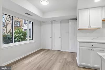 10220 Bushman Drive #8203, Oakton, VA 22124 - Photo 13