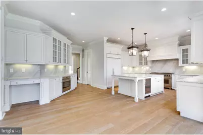 6707 Wemberly Way, McLean, VA 22101 - Photo 11