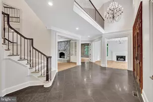 6707 Wemberly Way, McLean, VA 22101 - Photo 5