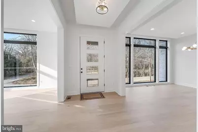 731 Ellsworth Avenue, Great Falls, VA 22066 - Photo 5