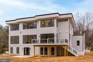 731 Ellsworth Ave, Great Falls, VA 22066 - Photo 71