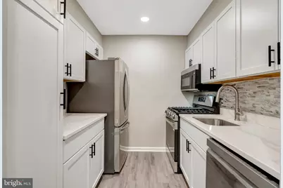 5806 Cove Landing Road #304, Burke, VA 22015 - Photo 9