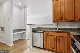 12000 Market St, Reston, VA 20190 - Photo 25