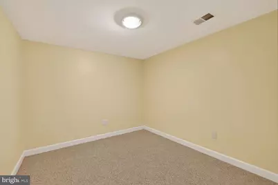 5880 Woodfield Estates Drive, Alexandria, VA 22310 - Photo 25