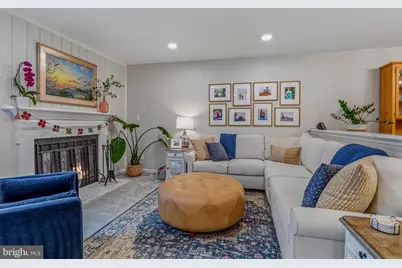 12541 N Lake Court, Fairfax, VA 22033 - Photo 13