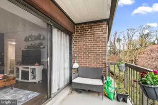 9704 Kingsbridge Dr, Fairfax, VA 22031 - Photo 23