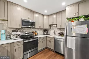 9704 Kingsbridge Dr, Fairfax, VA 22031 - Photo 7