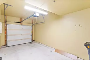 4427 Beechstone Ln, Fairfax, VA 22033 - Photo 49