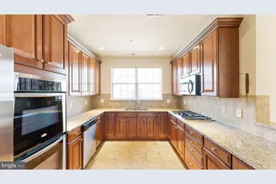 4427 Beechstone Lane, Fairfax, VA 22033 - Photo 5