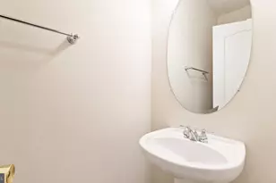 4427 Beechstone Ln, Fairfax, VA 22033 - Photo 13