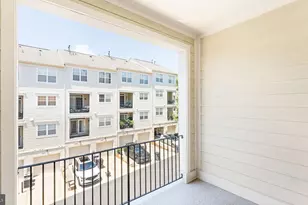 4427 Beechstone Ln, Fairfax, VA 22033 - Photo 11