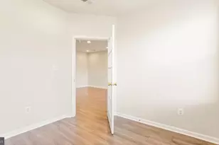 4427 Beechstone Ln, Fairfax, VA 22033 - Photo 21