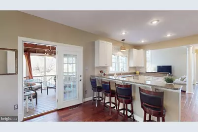 9728 Middleton Ridge Road, Vienna, VA 22182 - Photo 17