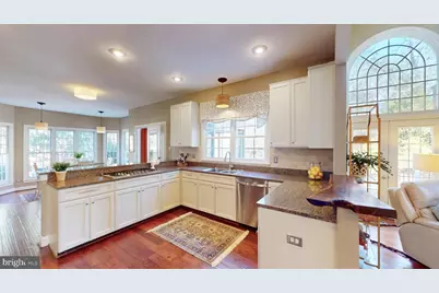 9728 Middleton Ridge Road, Vienna, VA 22182 - Photo 13