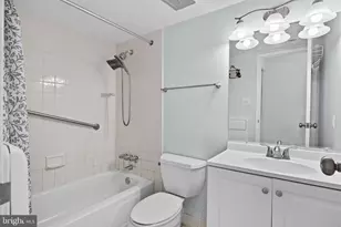 9710 Kingsbridge Dr, Fairfax, VA 22031 - Photo 25