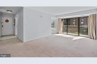 9710 Kingsbridge Drive #101, Fairfax, VA 22031 - Photo 7