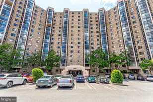 5902 Mt Eagle Dr, Alexandria, VA 22303 - Photo 29