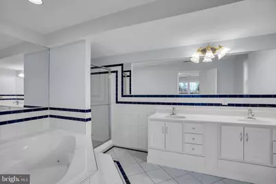 7839 Heritage Drive, Annandale, VA 22003 - Photo 21