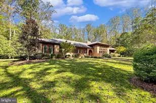 11568 Lilting Ln, Fairfax Station, VA 22039 - Photo 5