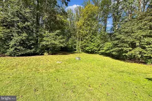 11568 Lilting Ln, Fairfax Station, VA 22039 - Photo 25