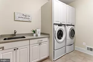 11568 Lilting Ln, Fairfax Station, VA 22039 - Photo 53