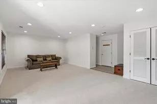 3818 Elmwood Towne Way, Alexandria, VA 22303 - Photo 29