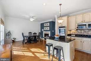 3818 Elmwood Towne Way, Alexandria, VA 22303 - Photo 11