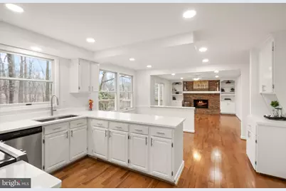 8461 Rushing Creek Court, Springfield, VA 22153 - Photo 21