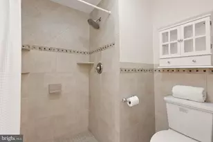 8461 Rushing Creek Ct, Springfield, VA 22153 - Photo 47