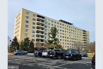 6641 Wakefield Drive #712, Alexandria, VA 22307 - Photo 3