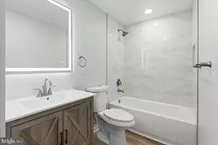11919 Barrel Cooper Ct, Reston, VA 20191 - Photo 27