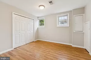 9625 Lindenbrook St, Fairfax, VA 22031 - Photo 9