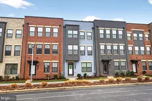 13010 Hattontown Square, Herndon, VA 20171 - Photo 3