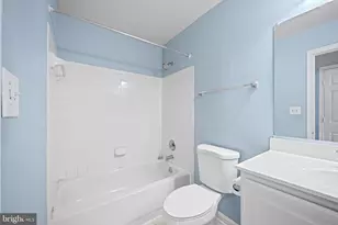 13121 Marcey Creek Rd, Herndon, VA 20171 - Photo 19