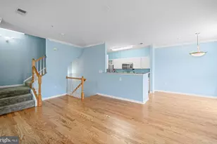 13121 Marcey Creek Rd, Herndon, VA 20171 - Photo 3